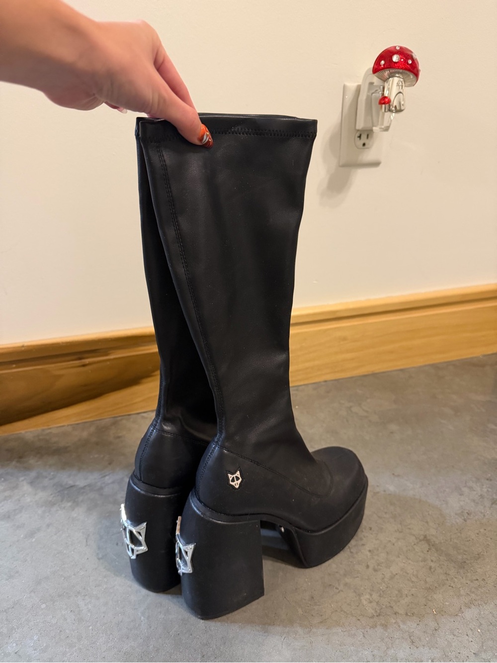 Naked Wolfe Women's Black Platform Knee-High Boots - Stylish Tall Heel
